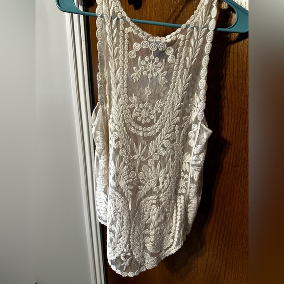 Cream Lace Tank Top - Picture 2 of 3